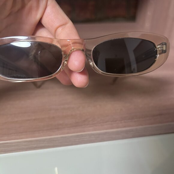 Saint Laurent SL 557 SHADE Sunglasses in Nude Tan - Picture 4 of 9